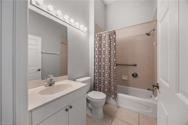 9882 El Greco CIR, Bonita Springs, FL 34135