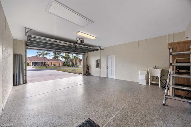 9882 El Greco CIR, Bonita Springs, FL 34135
