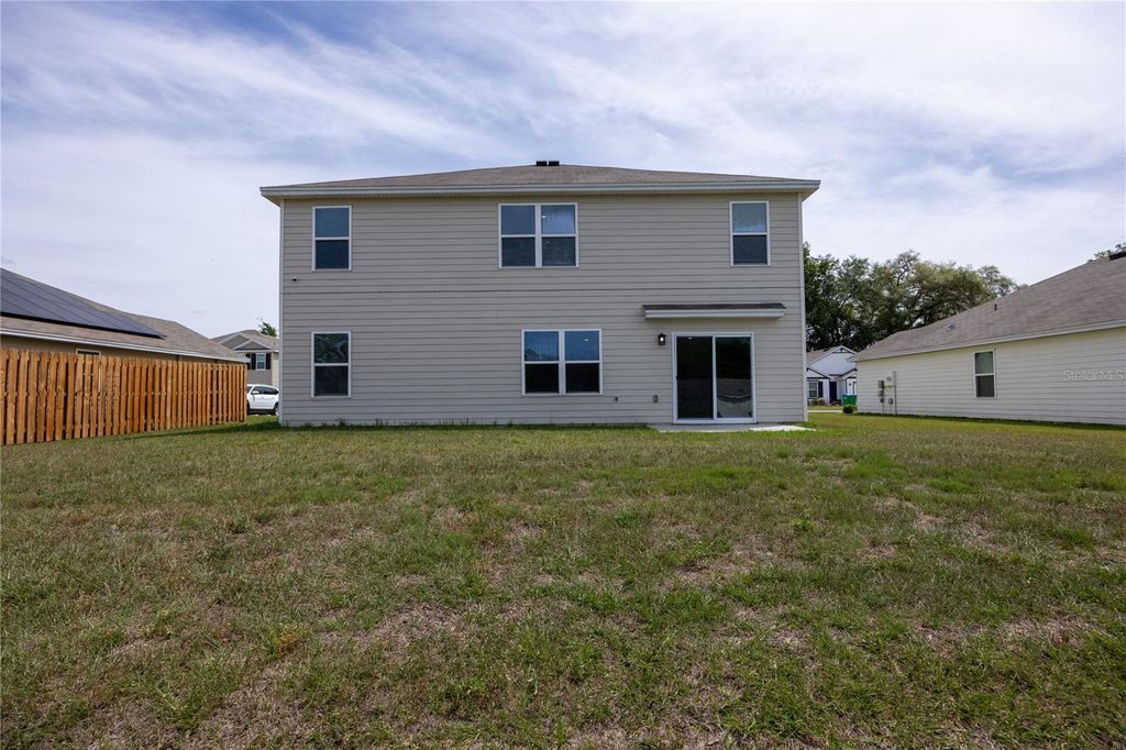 Image 30 of property listing at 16372 NW 190TH STREET, High Springs, FL 32643