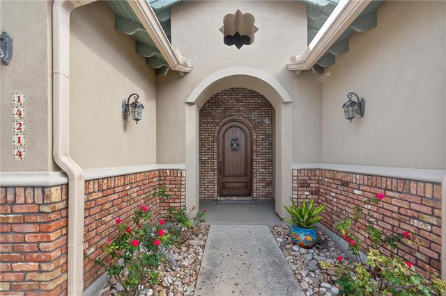 14214 CABO BLANCO Dr, Corpus Christi, TX 78418