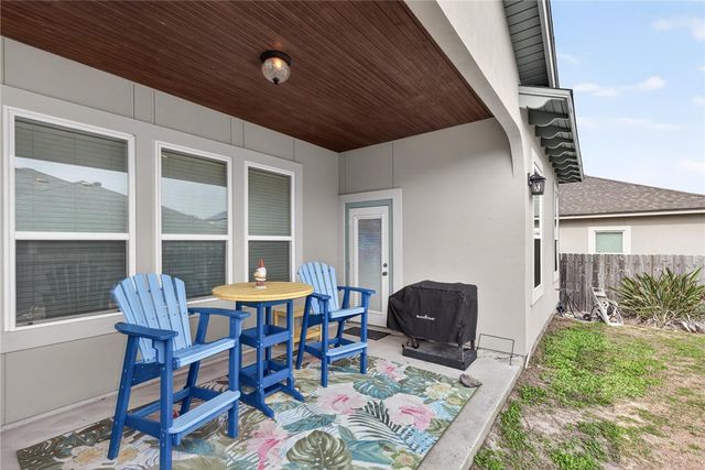 14214 CABO BLANCO Dr, Corpus Christi, TX 78418