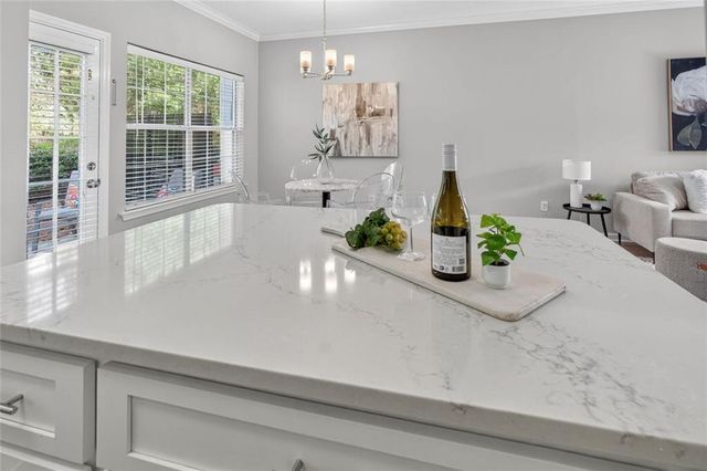 206 Las Brasis Court, Peachtree City, GA 30269
