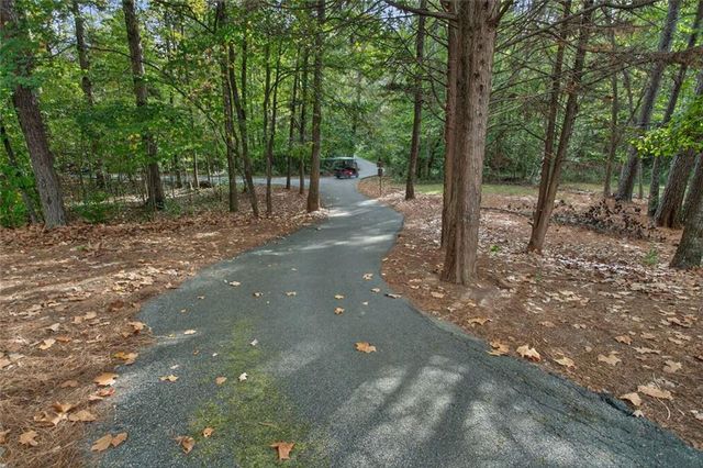206 Las Brasis Court, Peachtree City, GA 30269
