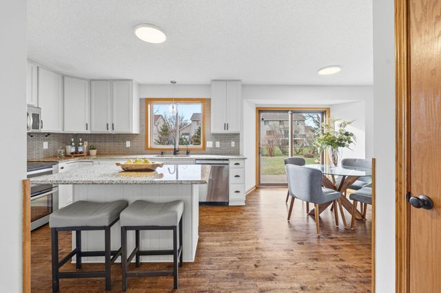 19810 Evensong Avenue, Farmington, MN 55024