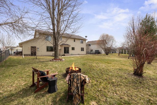 19810 Evensong Avenue, Farmington, MN 55024