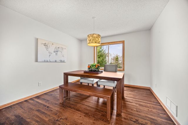 19810 Evensong Avenue, Farmington, MN 55024