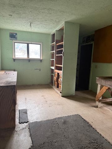 15533 Richardson Lane, Keno, OR 97627