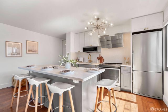 1001 Pine Street 404, San Francisco, CA 94109