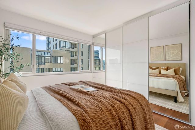 1001 Pine Street 404, San Francisco, CA 94109