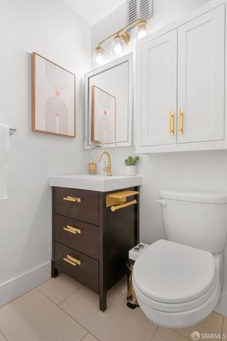 1001 Pine Street 404, San Francisco, CA 94109