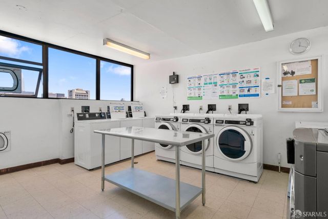 1001 Pine Street 404, San Francisco, CA 94109