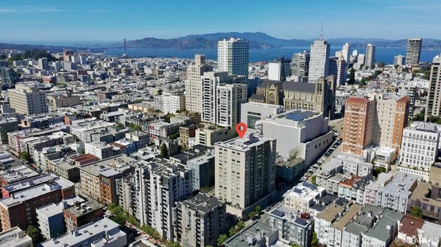 1001 Pine Street 404, San Francisco, CA 94109