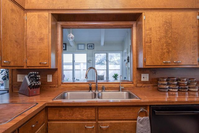 1120 BALDWIN AVENUE, Oshkosh, WI 54901
