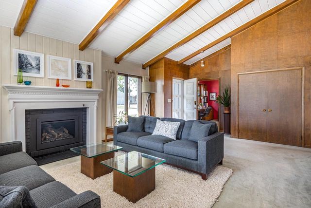 1120 BALDWIN AVENUE, Oshkosh, WI 54901