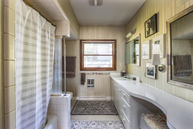 1120 BALDWIN AVENUE, Oshkosh, WI 54901