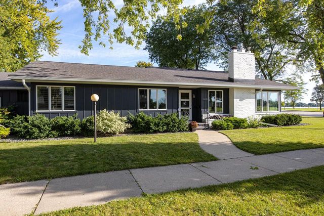 1120 BALDWIN AVENUE, Oshkosh, WI 54901
