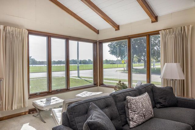 1120 BALDWIN AVENUE, Oshkosh, WI 54901