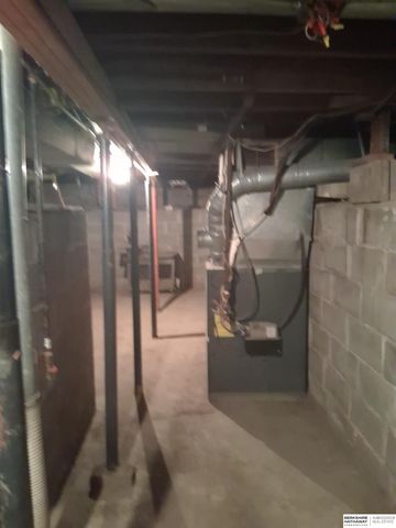 4713 N 14th Street, Omaha, NE 68110