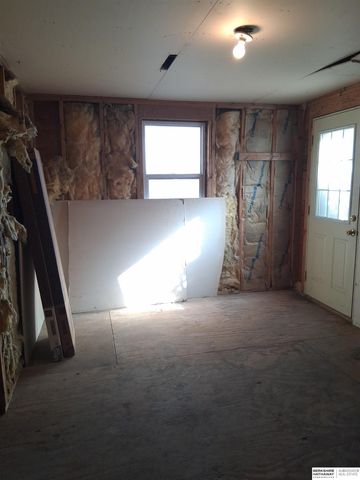 4713 N 14th Street, Omaha, NE 68110