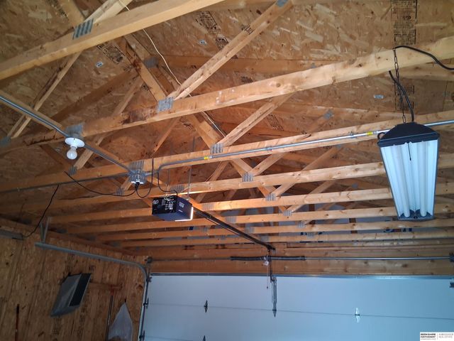 4713 N 14th Street, Omaha, NE 68110