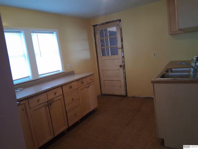 4713 N 14th Street, Omaha, NE 68110