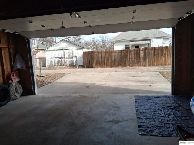 4713 N 14th Street, Omaha, NE 68110