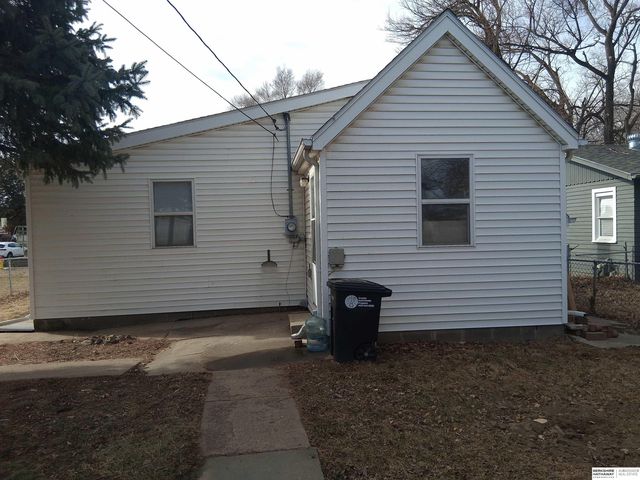 4713 N 14th Street, Omaha, NE 68110