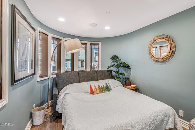 3365 Ocean Drive, Oxnard, CA 93035