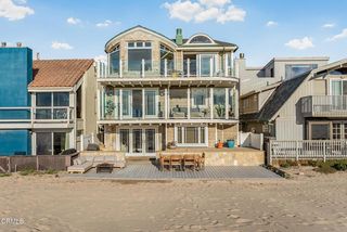 3365 Ocean Drive, Oxnard, CA 93035