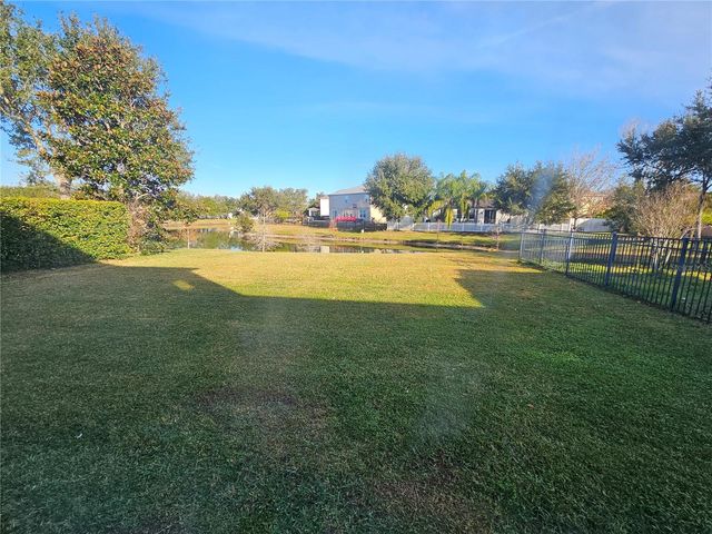 1881 STRATHMORE CIRCLE, Mount Dora, FL 32757