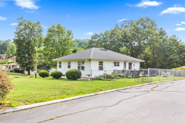 3643 Garner Road, Chattanooga, TN 37406