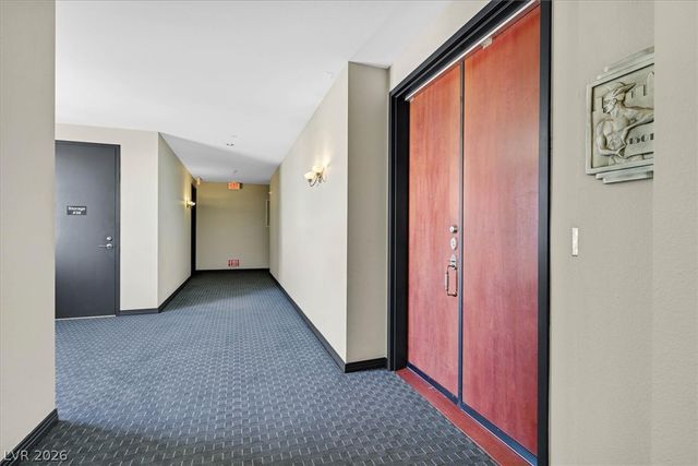 360 East Desert Inn Road 1501, Las Vegas, NV 89109