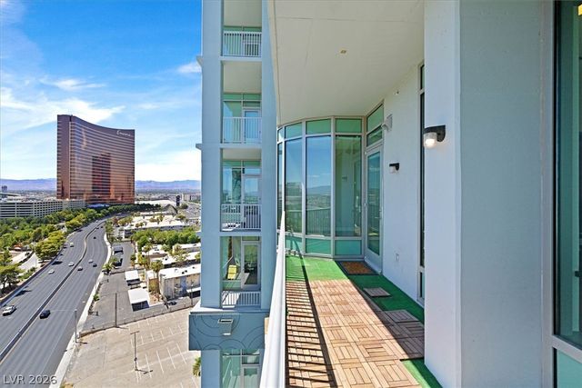 360 East Desert Inn Road 1501, Las Vegas, NV 89109