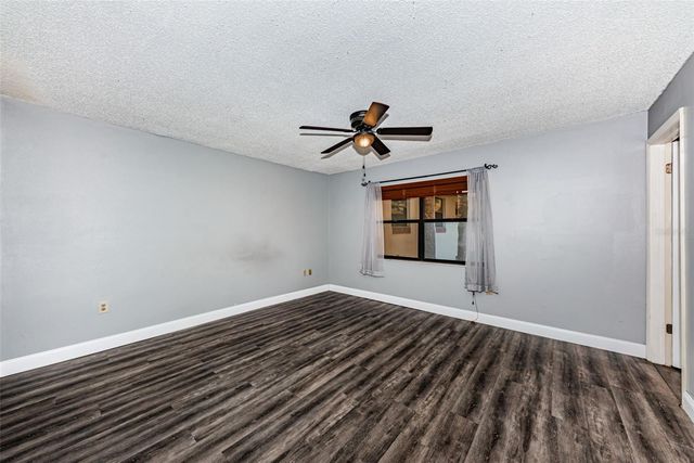 2971 ESTANCIA BOULEVARD 426, Clearwater, FL 33761
