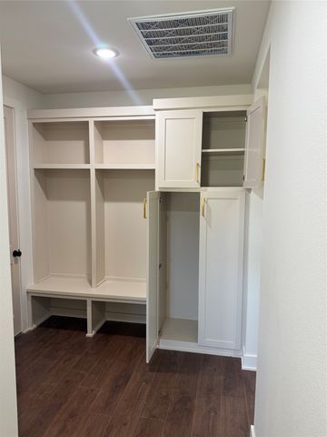 408 Vz County Road 2115, Canton, TX 75103