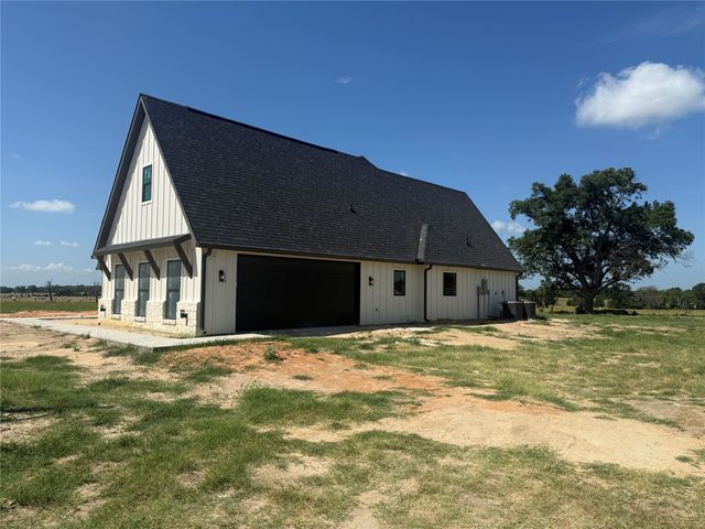 408 Vz County Road 2115, Canton, TX 75103