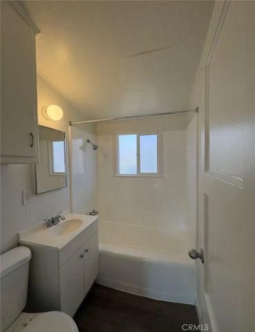 9420 Las Tunas Drive C, Temple City, CA 91790