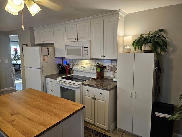 45 Bates Avenue, Coventry, RI 02816