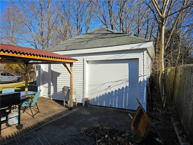 45 Bates Avenue, Coventry, RI 02816