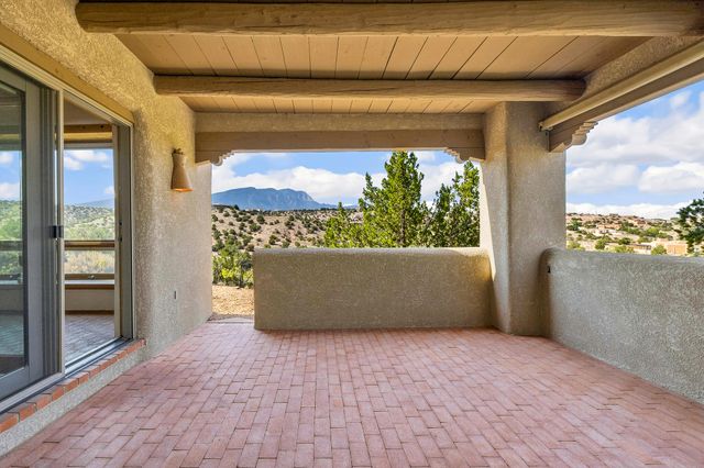 23 Calle Cienega, Placitas, NM 87043