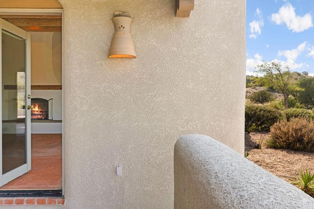 23 Calle Cienega, Placitas, NM 87043