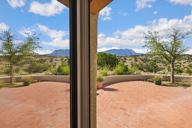 23 Calle Cienega, Placitas, NM 87043