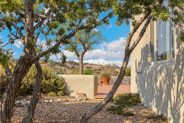 23 Calle Cienega, Placitas, NM 87043