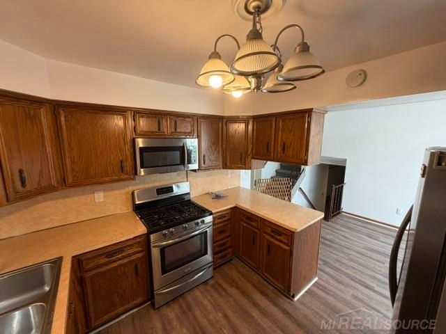 14137 Randall Drive, Sterling Heights, MI 48313