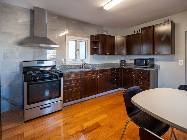 2 Hillside Ave, Somerville, MA 02145
