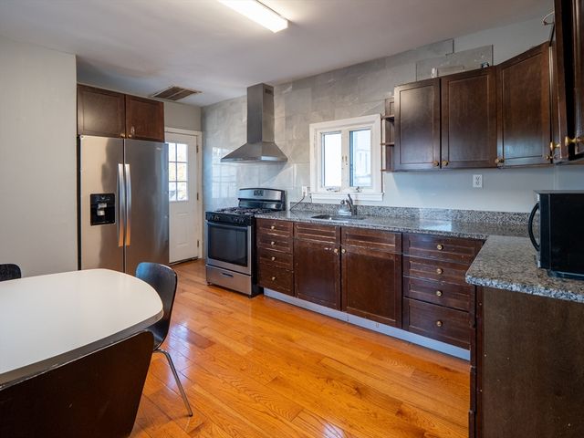2 Hillside Ave, Somerville, MA 02145