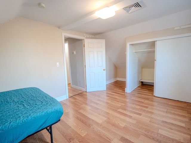 2 Hillside Ave, Somerville, MA 02145