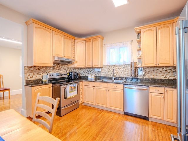 2 Hillside Ave, Somerville, MA 02145