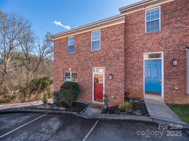 53 Vancott Court, Clyde, NC 28721