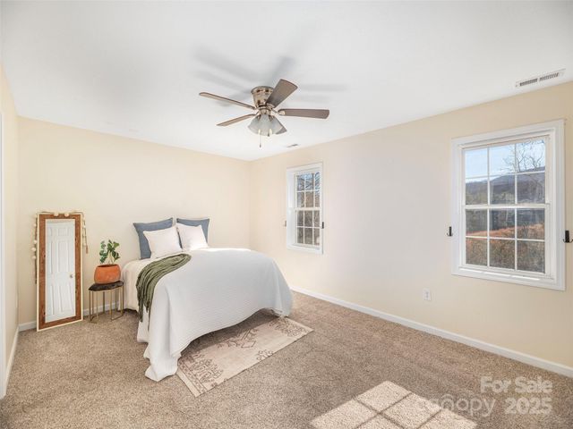 53 Vancott Court, Clyde, NC 28721